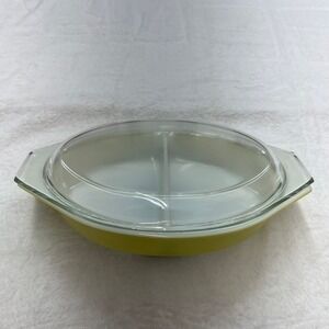 Vintage Pyrex 1 Quart Serving Dish with Glass Lid Partitioned in Center